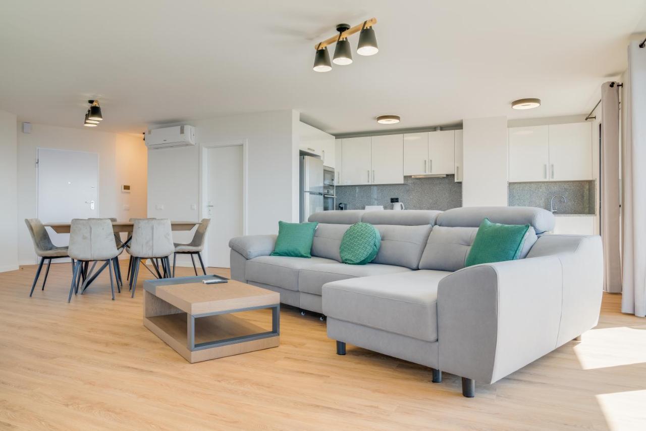 Banana Tree Apartment กามารา ดิ โลบุช ภายนอก รูปภาพ